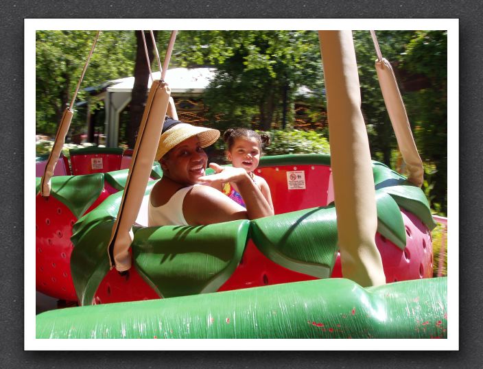 Strawberry Ride at Bonfante Gardens