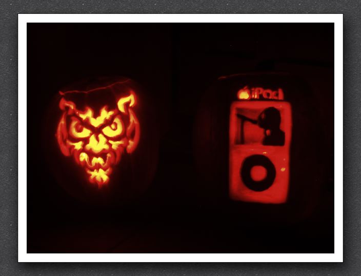 Pumpkins on Stoop (lights out)