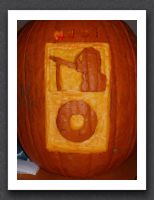 iPod Pumpkin (lights on)