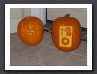 Pumpkins on Stoop (lights on)