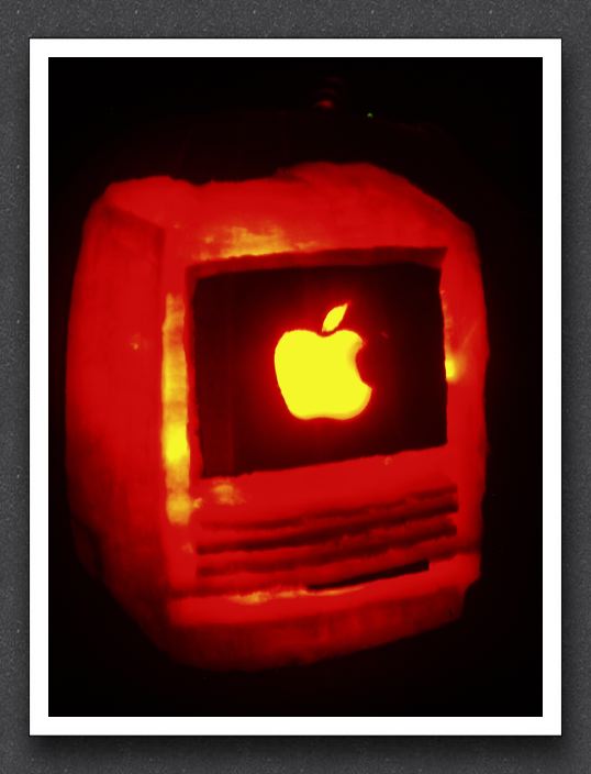 Mac-o-lantern (without flash)